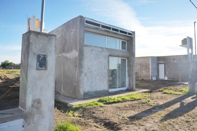 Coronel Dorrego: Las viviendas que se construyen en el distrito están en la etapa final de obra