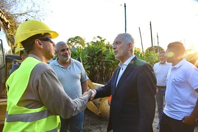 La Plata: Se pusieron en marcha obras viales clave en Melchor Romero