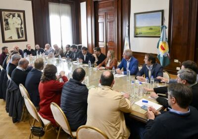 Provincia Leasing: Se firmaron convenios con municipios para la compra de bienes de capital
