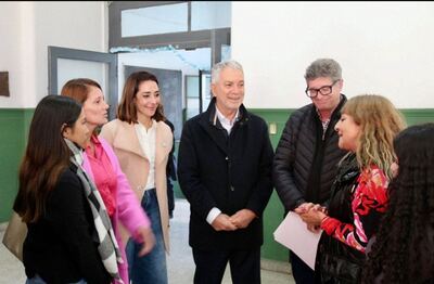 La Plata: Realizan mejoras integrales en escuelas de Tolosa