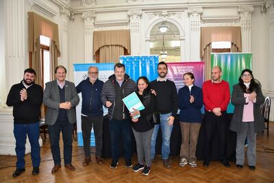 Bragado: Entregaron 52 nuevas escrituras a familias de la ciudad