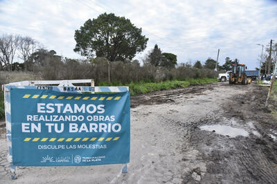 La Plata: Comenzó una importante obra pavimento e hidráulica que beneficia a Villa Elvira y San Lorenzo