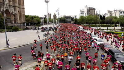 La Plata: Disponen cortes por la maratón solidaria “Delfor De la Canal” de la UNLP