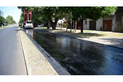 La Plata: Continúan las obras de renovación y reparación vial en el oeste platense