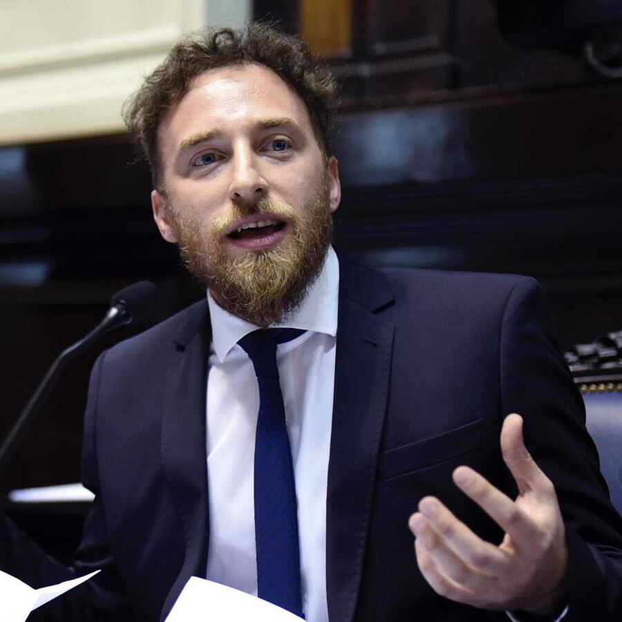 Otermín sobre el ataque al local del FDT en Bahía Blanca: “Es un atentado contra la convivencia democrática”