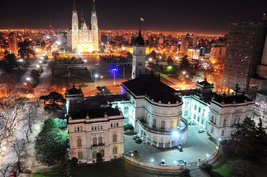 La Plata: La Comuna informó como funcionarán los servicios durante el feriado de mañana