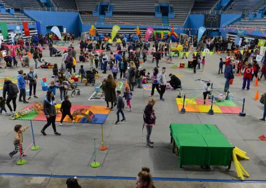 Mar del Plata: Continúan las propuestas para toda la familia en el Polideportivo Islas Malvinas