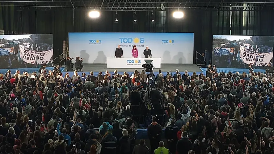 Cristina Kirchner en Ensenada: "El mejor homenaje que podemos hacer a Perón es ver que hizo y tratar de acercar el bochín"