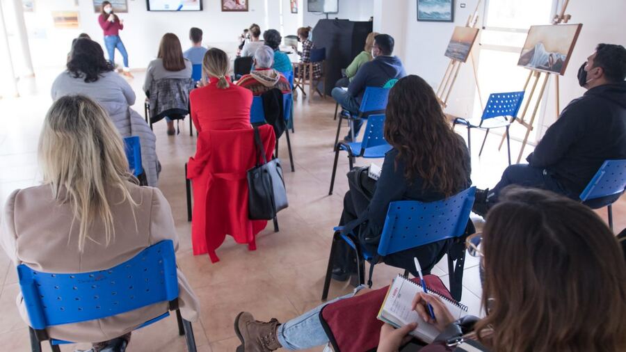 La Costa: Abrió la inscripción al curso de comunicación para informantes y anfitriones turísticos