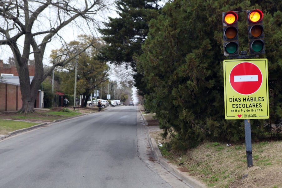 La Plata: Se implementó la modalidad de única mano en la calle 505
