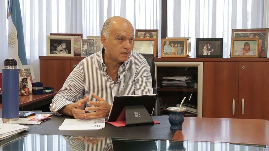 Lanús: Grindetti decretó una batería de medidas para limitar el gasto público