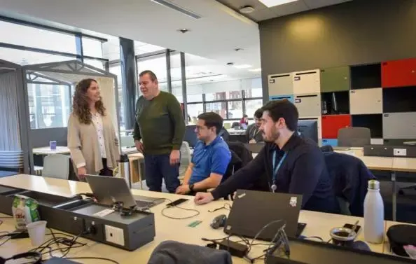 Mar del Plata: El municipio lanzó la plataforma gratuita sobre capacitación tecnológica