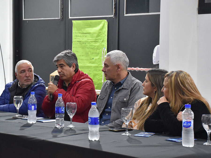 Berisso: Presentaron el programa municipal "Jóvenes Recorriendo Memoria"