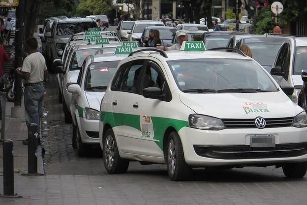 La Plata: Ya rige el aumento de las tarifas de taxis