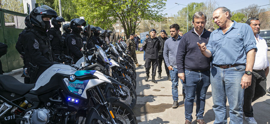 Almirante Brown: Se pusieron en funciones dos nuevas bases policiales en el distrito