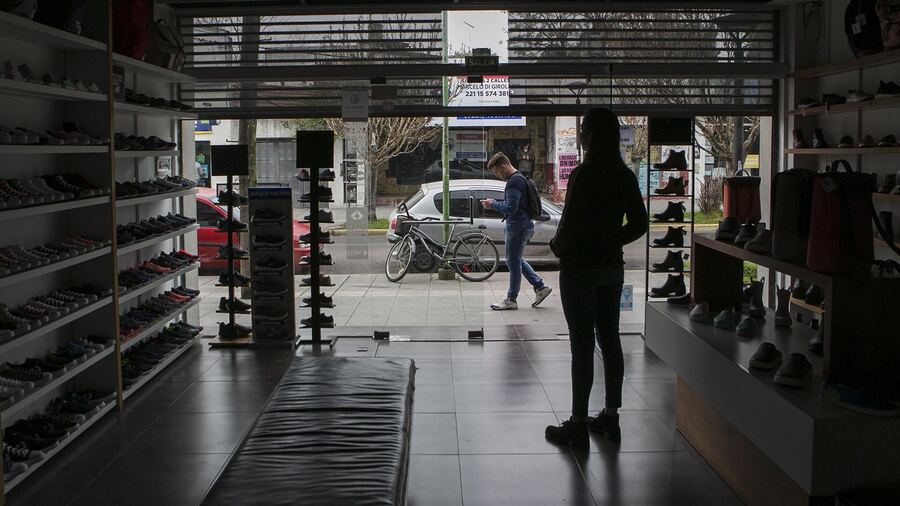 La Plata: Hubo un apagón de luz masivo en casi toda la ciudad