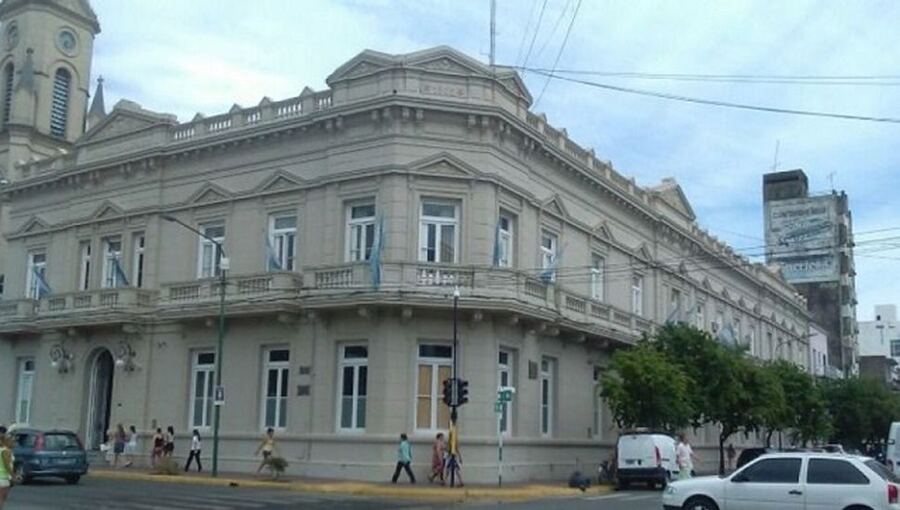 Junín: Trabajadores municipales acordaron un bono y 25% de aumento salarial