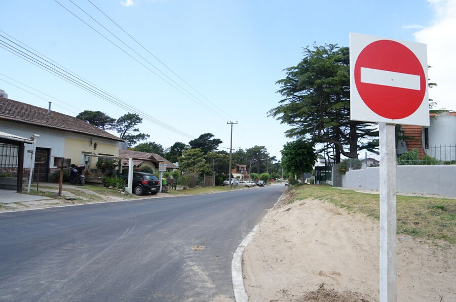 Villa Gesell: Concluyó la pavimentación del Paseo 104 entre Boulevard y Circunvalación