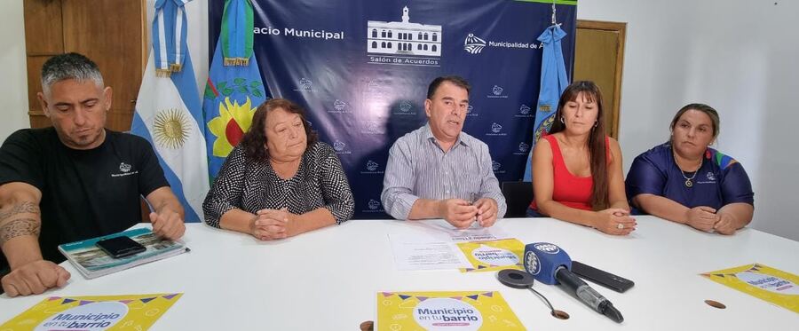 Azul: Se realizó la presentación del programa “Municipio en tu barrio”