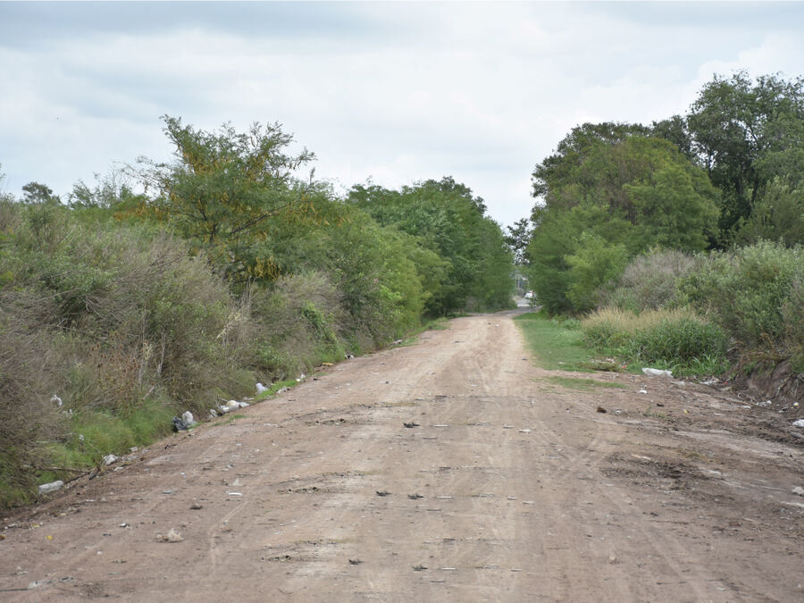 Chivilcoy: El Municipio llevó adelante trabajos de limpieza de microbasurales en calle 1 y avenida 9