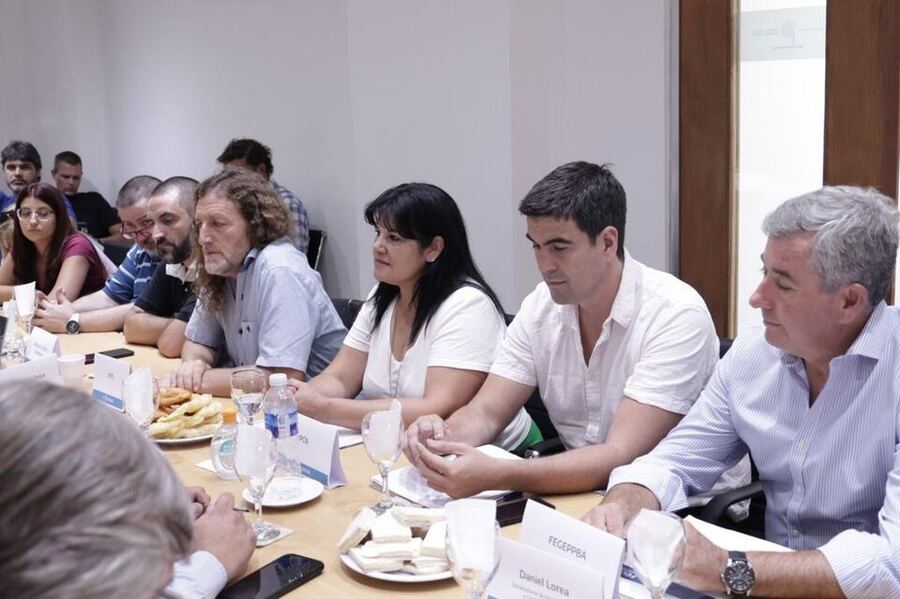 Debido a la inflación, estatales bonaerenses reclamaron por "paritarias cortas" al Gobierno