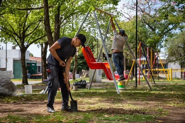 Quilmes: Avanza la transformación de distintos espacios verdes