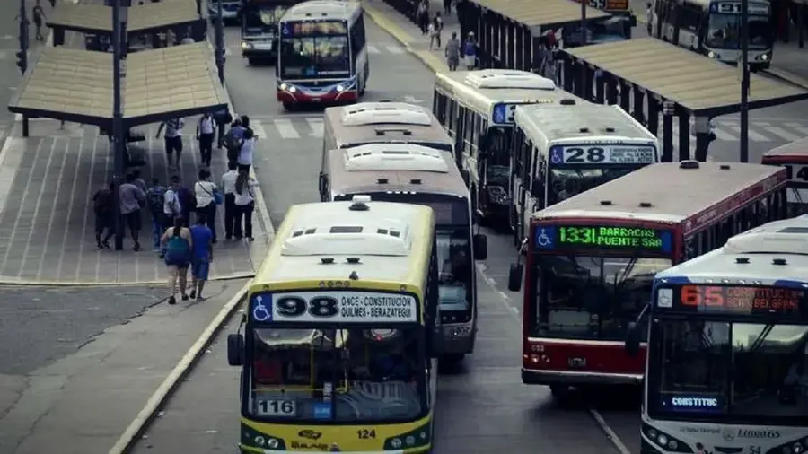 Paro de colectivos en AMBA: 50 líneas afectadas por la sorpresiva medida