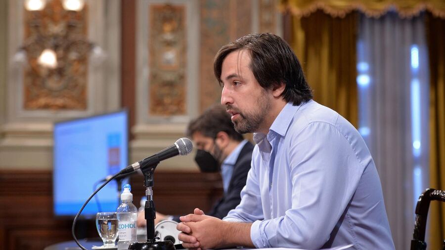 Kreplak advirtió que el pico actual de bronquiolitis es grave