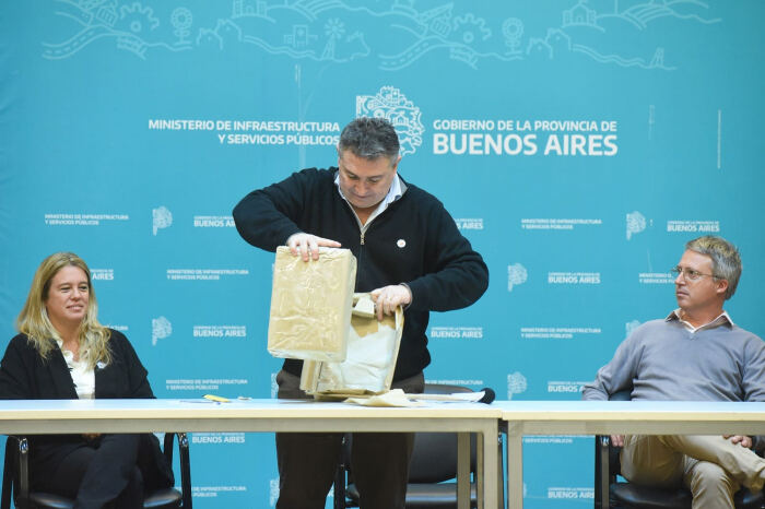 Se licitaron obras de agua para Patagones, Puan y Lincoln