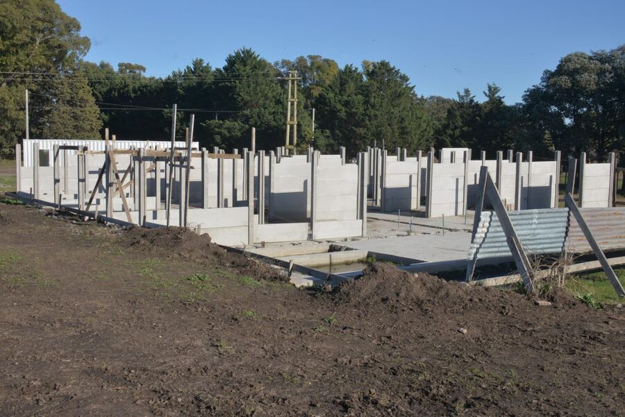 Tandil: Lunghi recorrió el avance de la construcción de caniles y el nuevo predio de Zoonosis