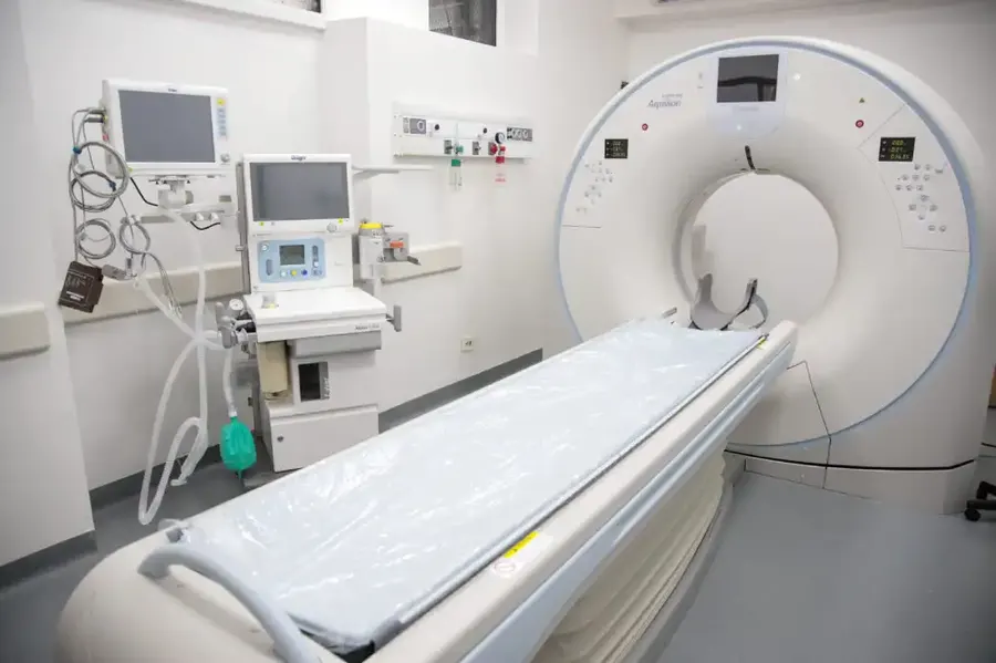 Avellaneda: La Provincia entregó equipamiento a los hospitales de la ciudad