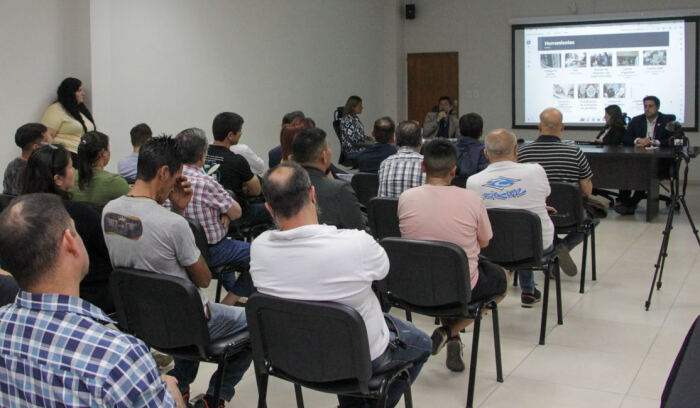 La Provincia presentó políticas productivas en Ramallo y en el puerto de San Nicolás