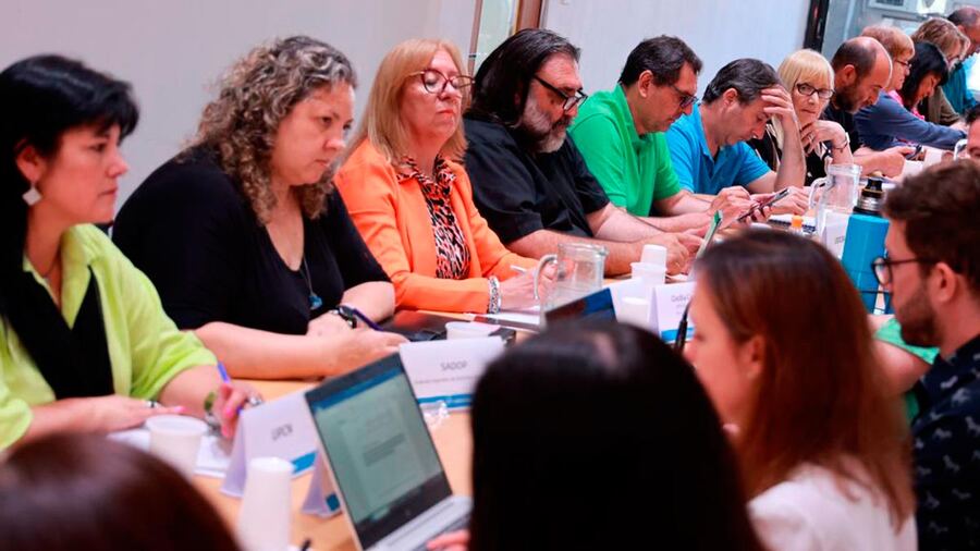 Gremios docentes rechazaron una nueva oferta salarial de la Provincia