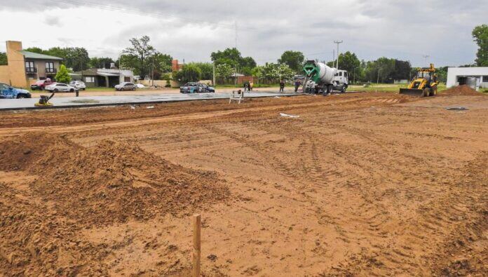 Saladillo: Comenzó la construcción del Playón Polideportivo Municipal