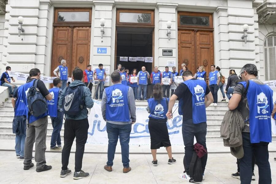 La Asociación Judicial Bonaerense denunció y pidió la renuncia del director de la Corte Miguel Del Riego