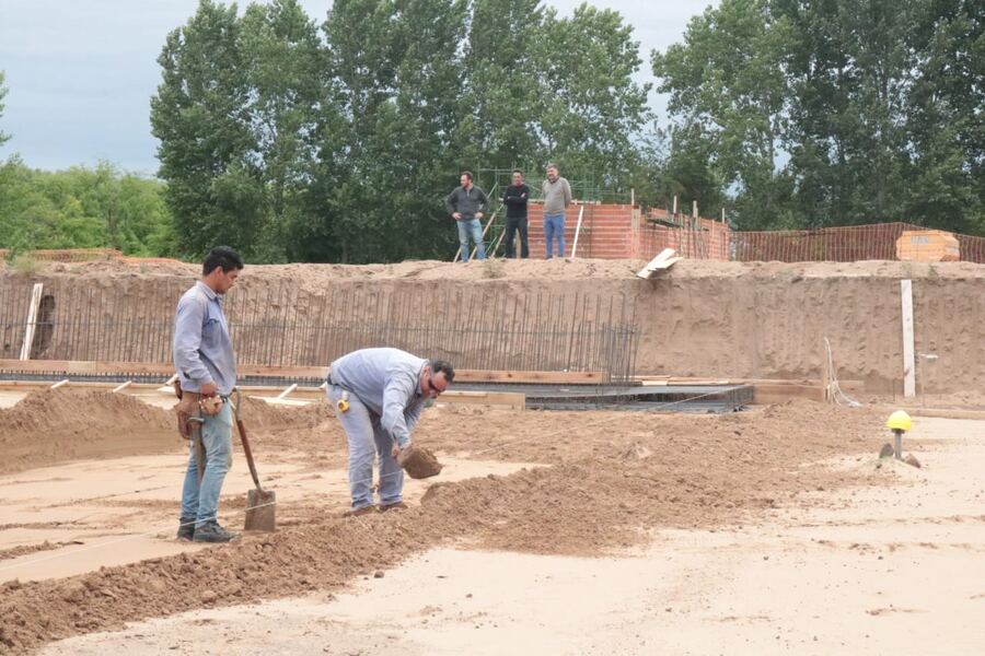 25 de Mayo: Ralinqueo supervisó la obra de la Planta Depuradora de Líquidos Cloacales