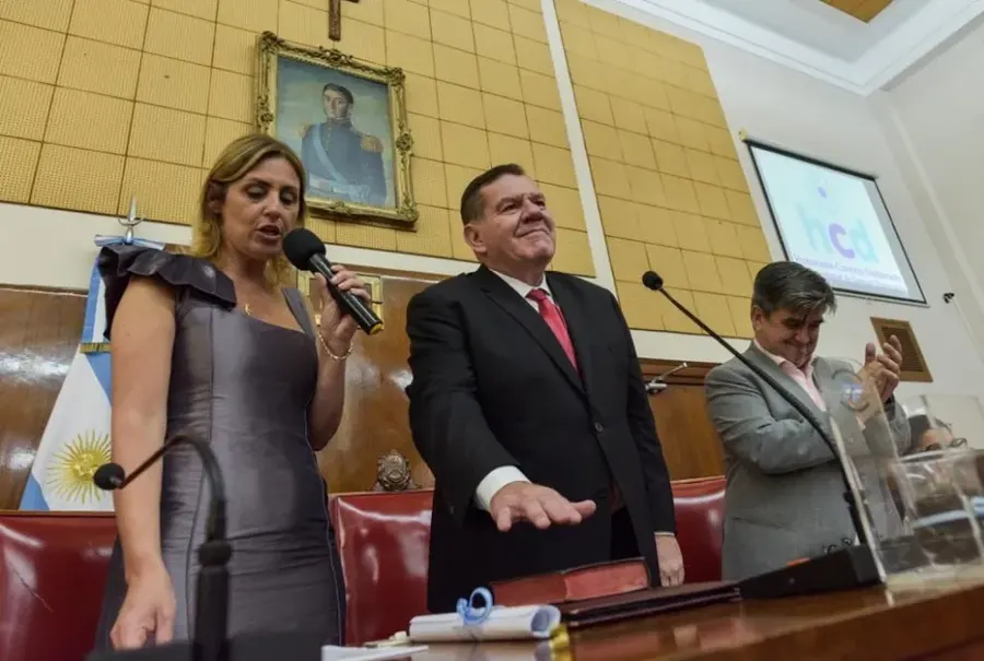 Mar del Plata: Montenegro inicia su segundo mandato como jefe comunal