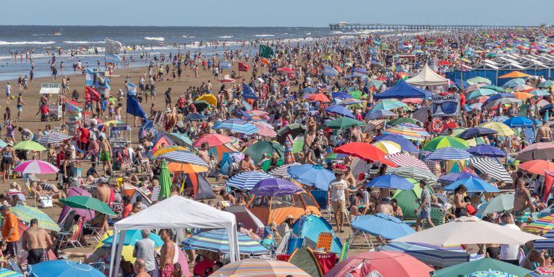 La Costa: En la primera quincena de enero más de 550 mil turistas visitaron la ciudad