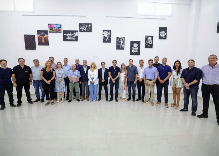 La Costa: Kicillof se reunió con intendentes y representantes del sector productivo en Mar de Ajó