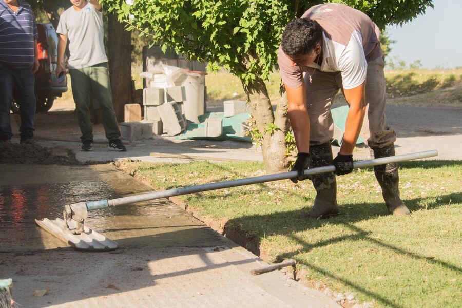 Tapalqué: Avanzan las obras de veredas en la ciudad