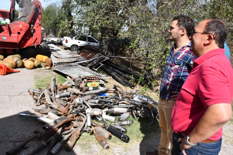 Saladillo: El Municipio avanza con la compactación de vehículos