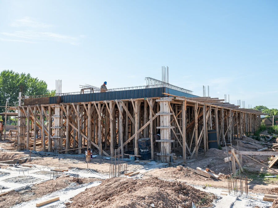 La Provincia avanza con la construcción de escuelas en distintos distritos bonaerenses