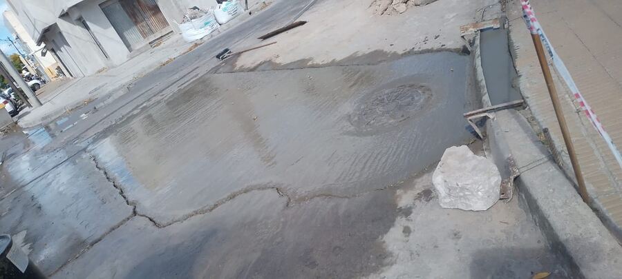 Necochea: Realizan trabajos para mejorar el escurrimiento del agua en sectores de la ciudad