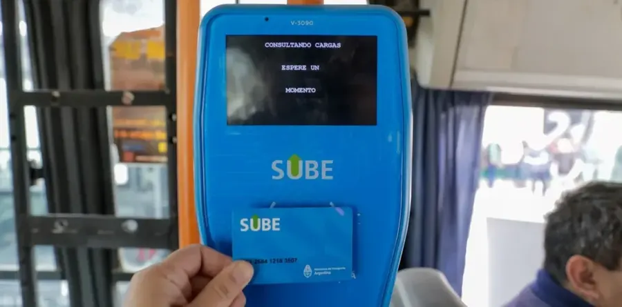 Villa Gesell: El servicio Carga a Bordo de SUBE ya está disponible en los colectivos del distrito
