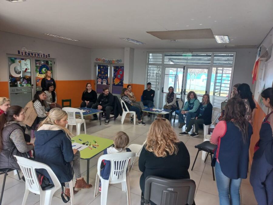 Olavarría: El Municipio continúa con capacitaciones sobre familias y crianzas
