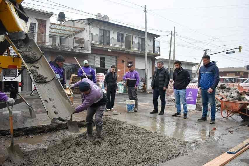 Quilmes: Avanzan los trabajos de bacheo en la zona oeste del Partido