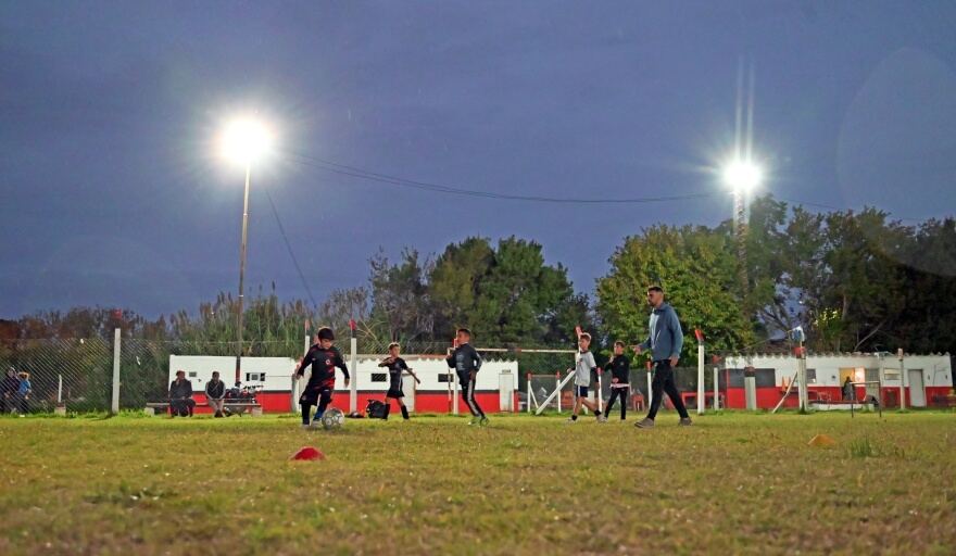 La Plata: El Municipio y la UNLP lanzan un curso de formación para dirigentes de clubes sociales y deportivos