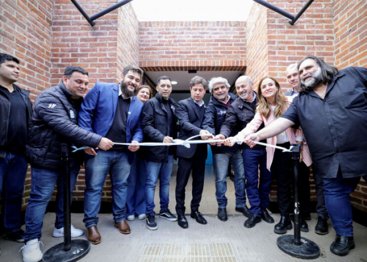Ensenada: Kicillof y Secco inauguraron el Centro de Formación Laboral N°406