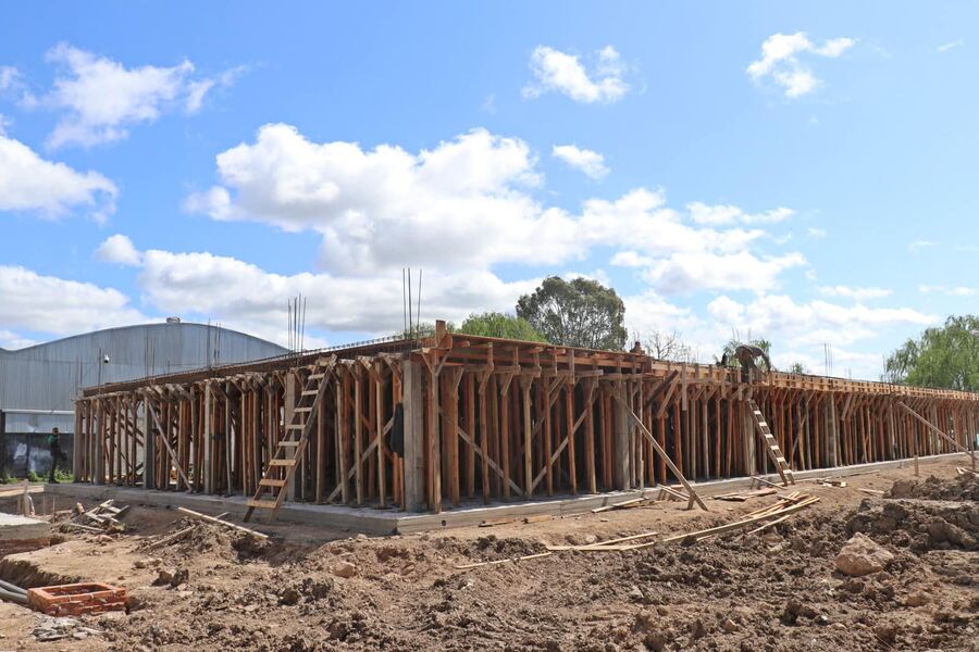 Ensenada: Continúa la obra del nuevo edificio de la Secundaria N°8