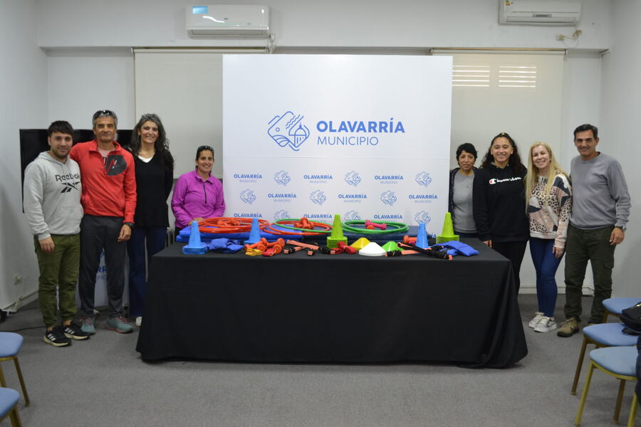 Olavarría: Entregaron material deportivo a gimnasios locales que participaron del Muni Gym